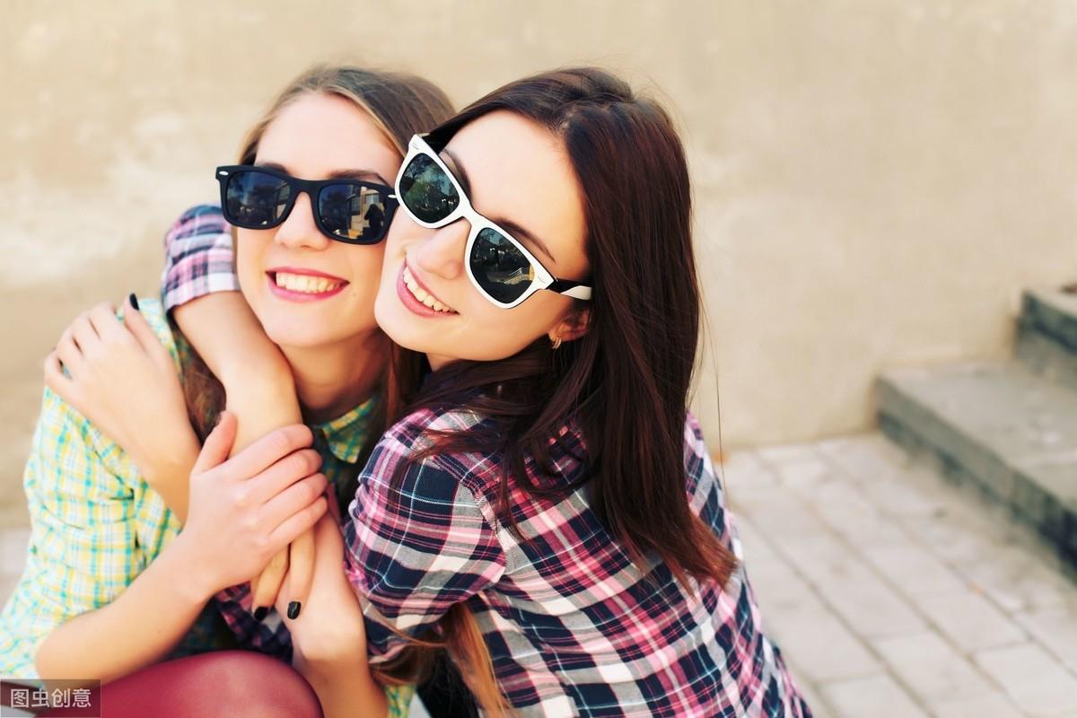 20歲是“twenty years old”，那“20多歲”英語咋說？“奔三”呢