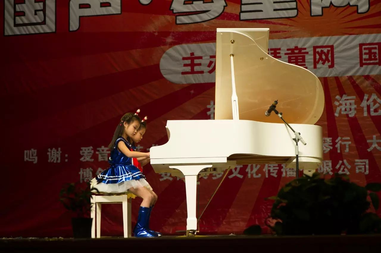 古箏和鋼琴哪個有氣質_鋼琴古箏氣質有哪些_鋼琴古箏