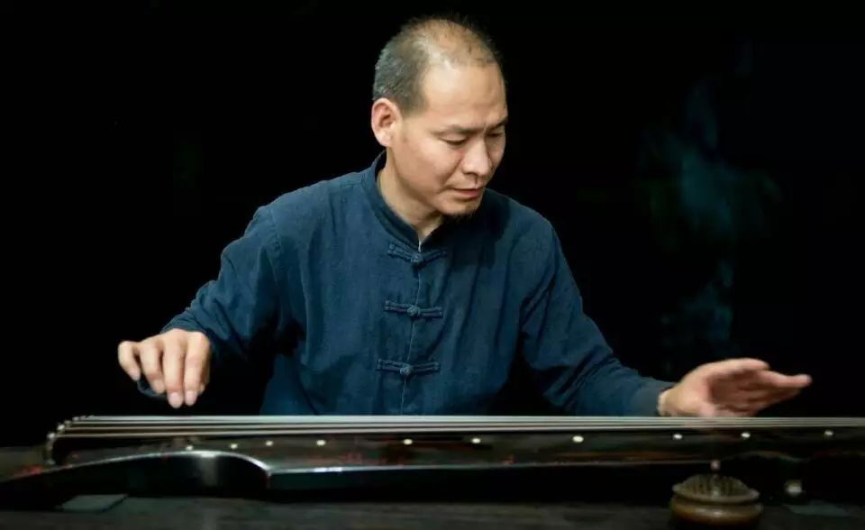 <strong>免費(fèi)學(xué)古琴——其鳴琴館（原漁歌樂社）第十七期成人公益古琴入門強(qiáng)化培訓(xùn)班招生公告</strong>