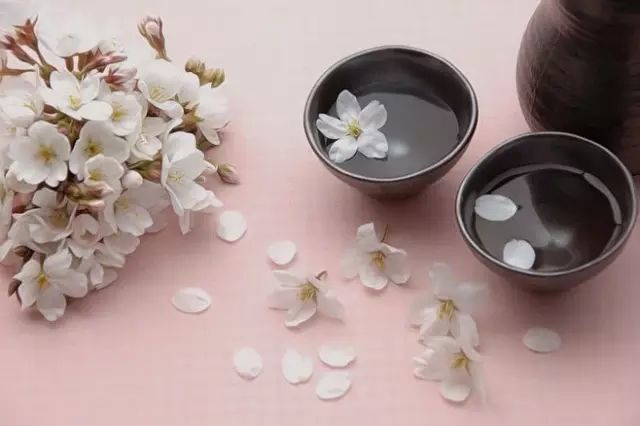 古琴曲首作品以下屬于曲調的是_屬于古琴曲的是_以下哪首作品不屬于古琴曲?