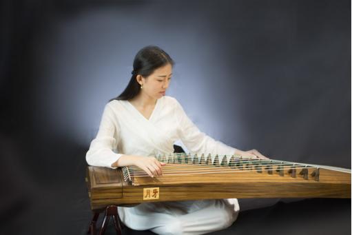 古箏一般買什么牌子，買多少錢的，廣州哪里有實體店可以買？