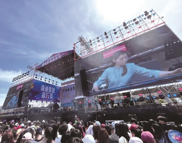 梅庵古琴亮相 獻禮全國樂迷